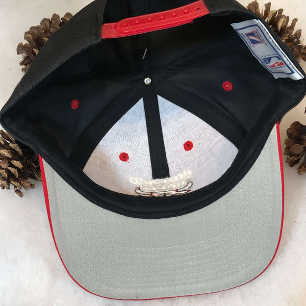 Vintage Deadstock NWT NBA Chicago Bulls Logo 7 Twill Snapback Hat