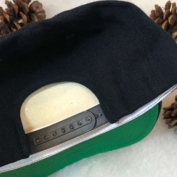 Vintage Deadstock NWT NBA Chicago Bulls American Needle Wool Snapback Hat