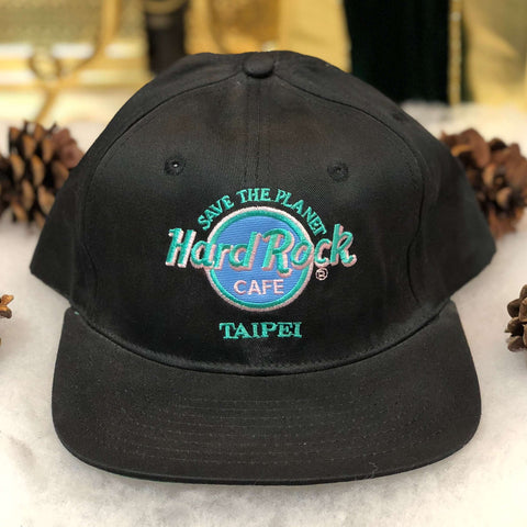Vintage Deadstock NWOT Hard Rock Cafe Taipei Save the Planet Love All Serve All Twill Snapback Hat