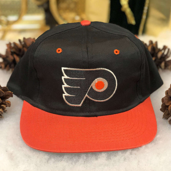 Vintage Deadstock NWOT NHL Philadelphia Flyers Universal Twill Snapback Hat
