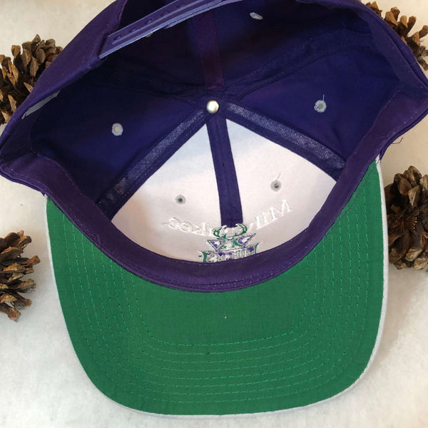 Vintage Deadstock NWOT NBA Milwaukee Bucks Twins Enterprise Bar Line Twill Snapback Hat
