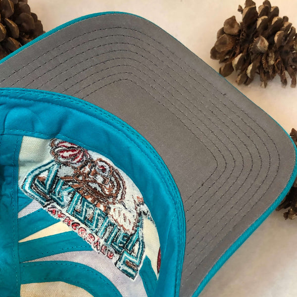 Vintage Deadstock NWOT NBA Vancouver Grizzlies Twins Enterprise Swirl Twill Snapback Hat