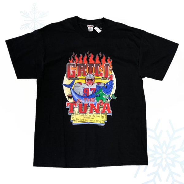 Vintage Deadstock NWT 1997 NFL New England Patriots "Grill The Tuna" T-Shirt (XL)