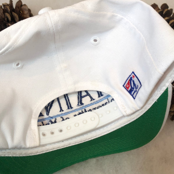 Vintage Deadstock NWT NCAA Maine Black Bears The Game Split Bar Twill Snapback Hat