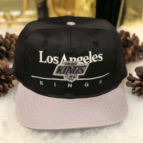 Vintage Deadstock NWOT NHL Los Angeles Kings Twins Enterprise Bar Line Twill Snapback Hat