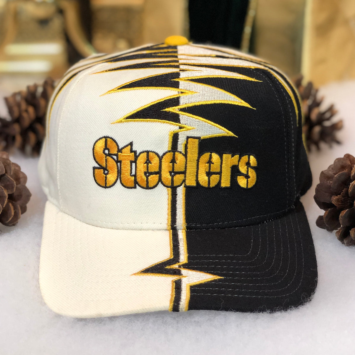 Pittsburgh Steelers Bolts Shock Wave Jacket Hat Bundle NFL Apparel Rare
