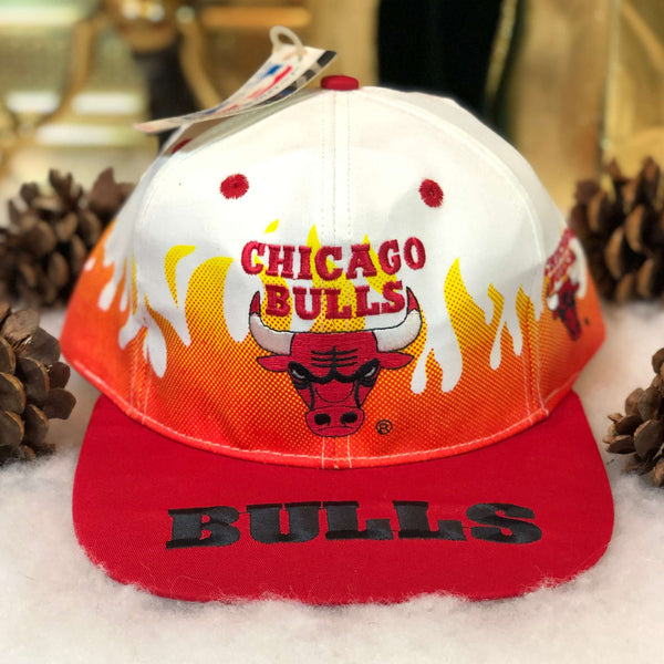 Vintage Deadstock NWT NBA Chicago Bulls On Fire *YOUTH* Snapback Hat