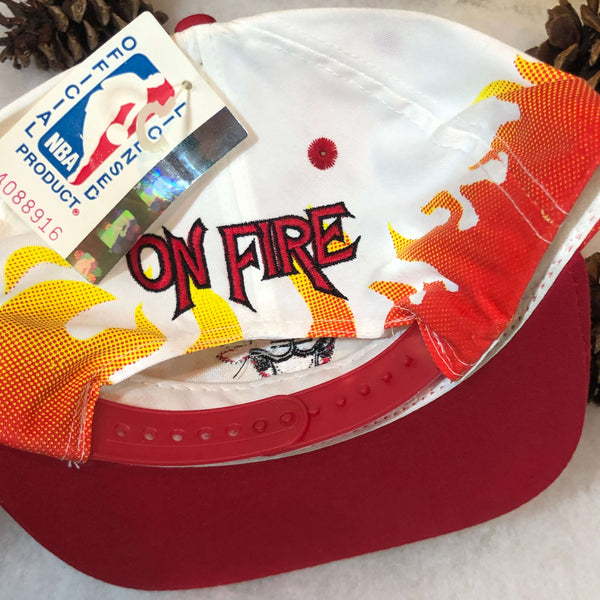 Vintage Deadstock NWT NBA Chicago Bulls On Fire *YOUTH* Snapback Hat