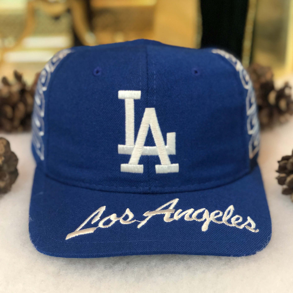 Vintage MLB Los Angeles Dodgers Bootleg Brim Script Wool Snapback Hat – 🎅  Bad Santa
