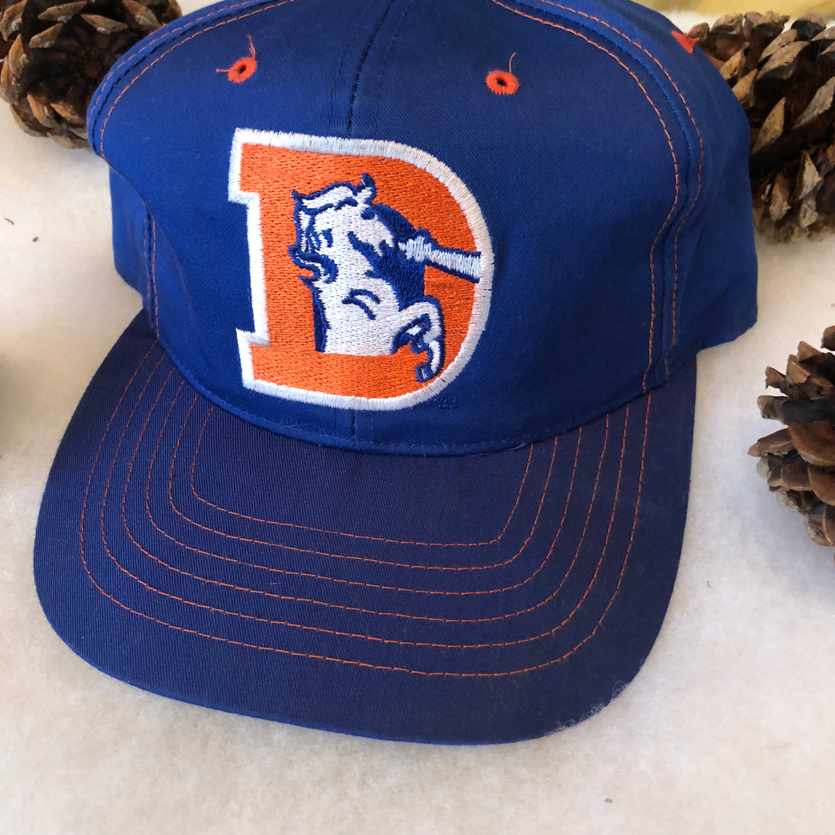 Like New Vintage 1990s Denver Broncos NFL Football Annco Split Bar Blue Snapback Hat in Nice Condition OSFA One Size Fits All