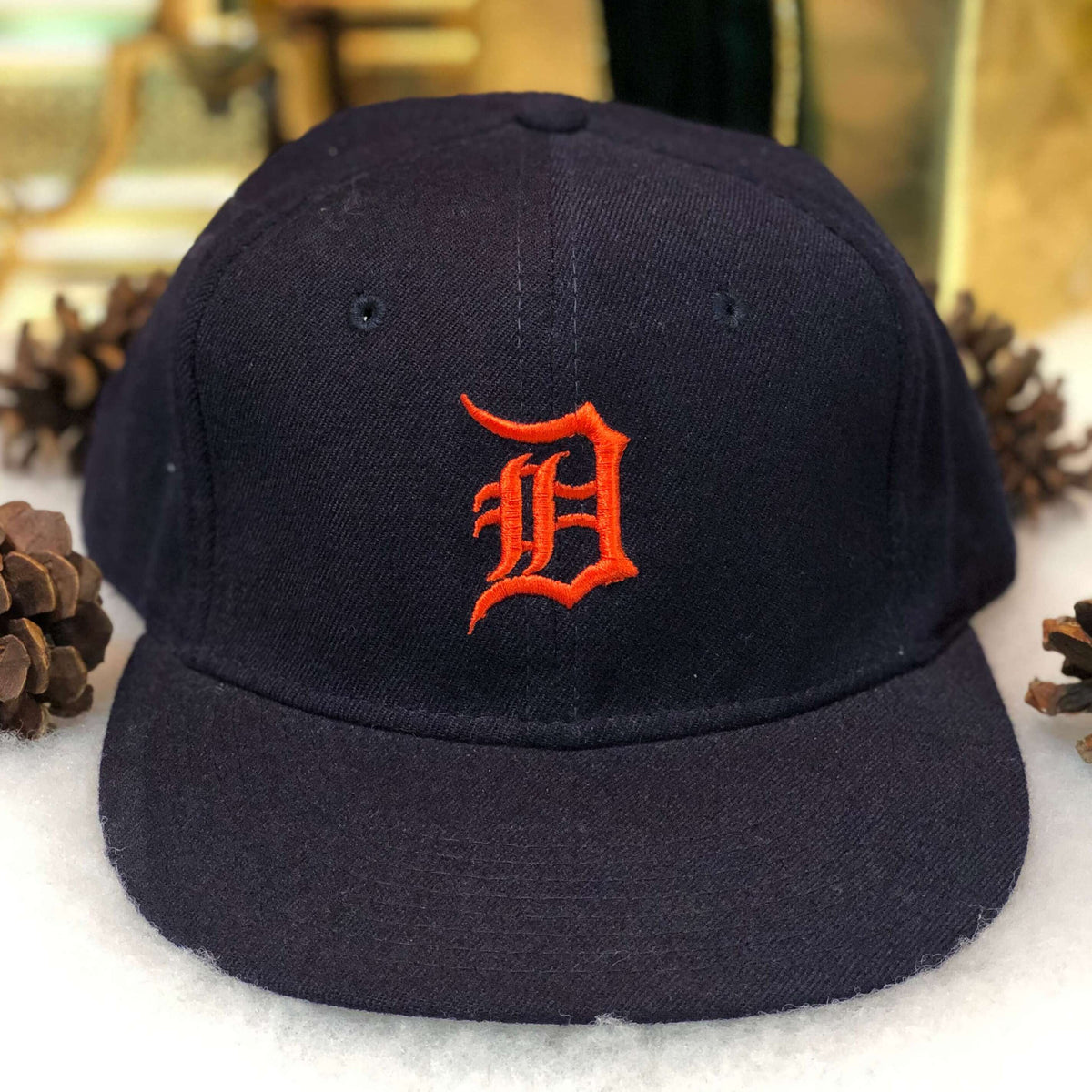 Detroit Tigers Hat Baseball Cap Fitted 7 1/2 New Era Mens Blue Vintage