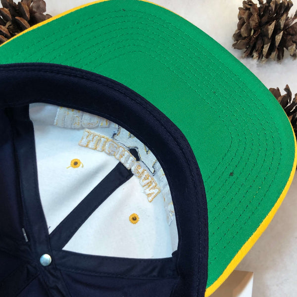 Vintage Deadstock NWT NCAA Michigan Wolverines The G Cap Twill Snapback Hat