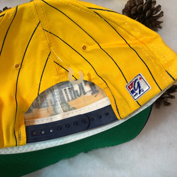 Vintage Deadstock NWOT NCAA Notre Dame Fighting Irish The Game Pinstripe Twill Snapback Hat
