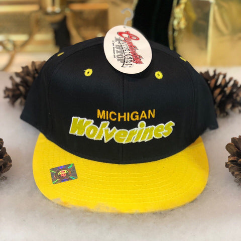Vintage Deadstock NWT NCAA Michigan Wolverines Captivating Headwear Twill Snapback Hat