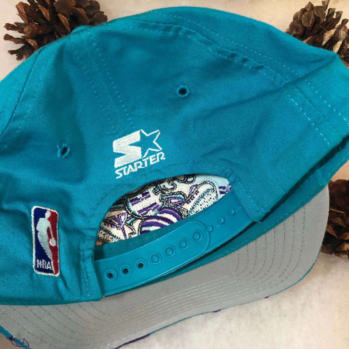 Vintage NWOT NBA Charlotte Hornets Starter Collision Wool Snapback