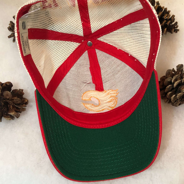 NHL Calgary Flames CCM Trucker Hat