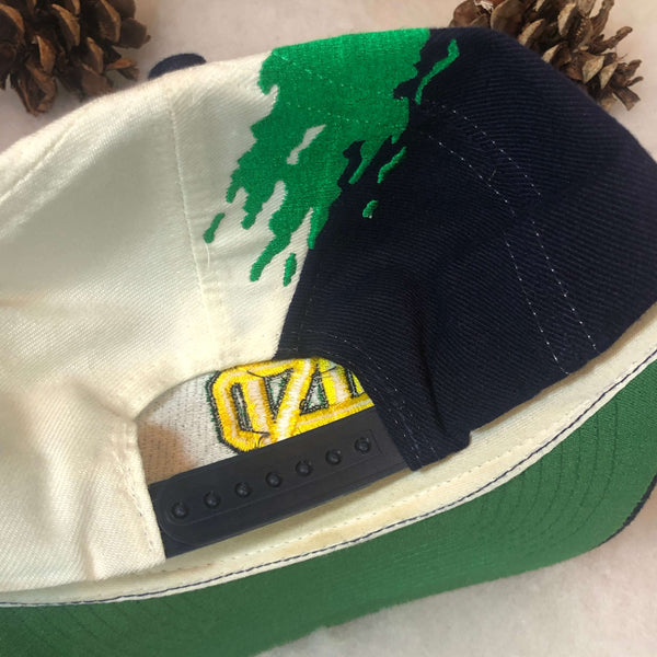 Vintage Deadstock NWT NCAA Notre Dame Fighting Irish Logo Athletic Splash Snapback Hat