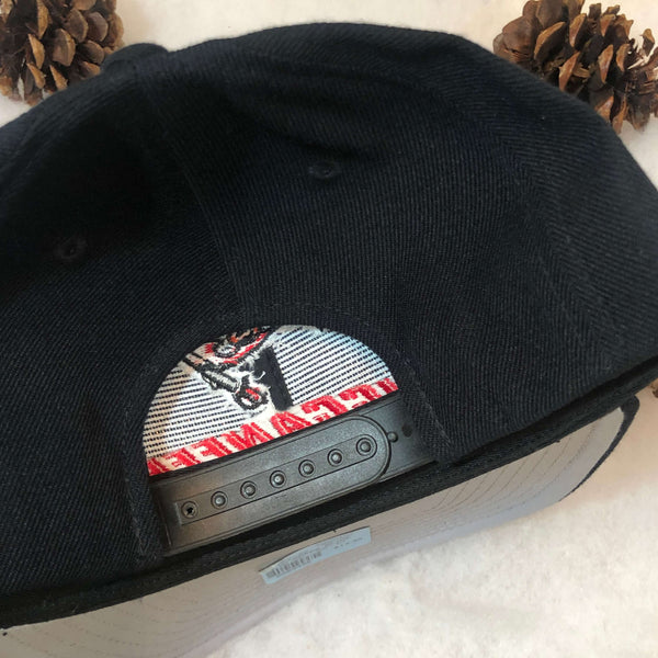 Vintage Deadstock NWOT NFL Tampa Bay Buccaneers Twins Enterprise Wool Snapback Hat