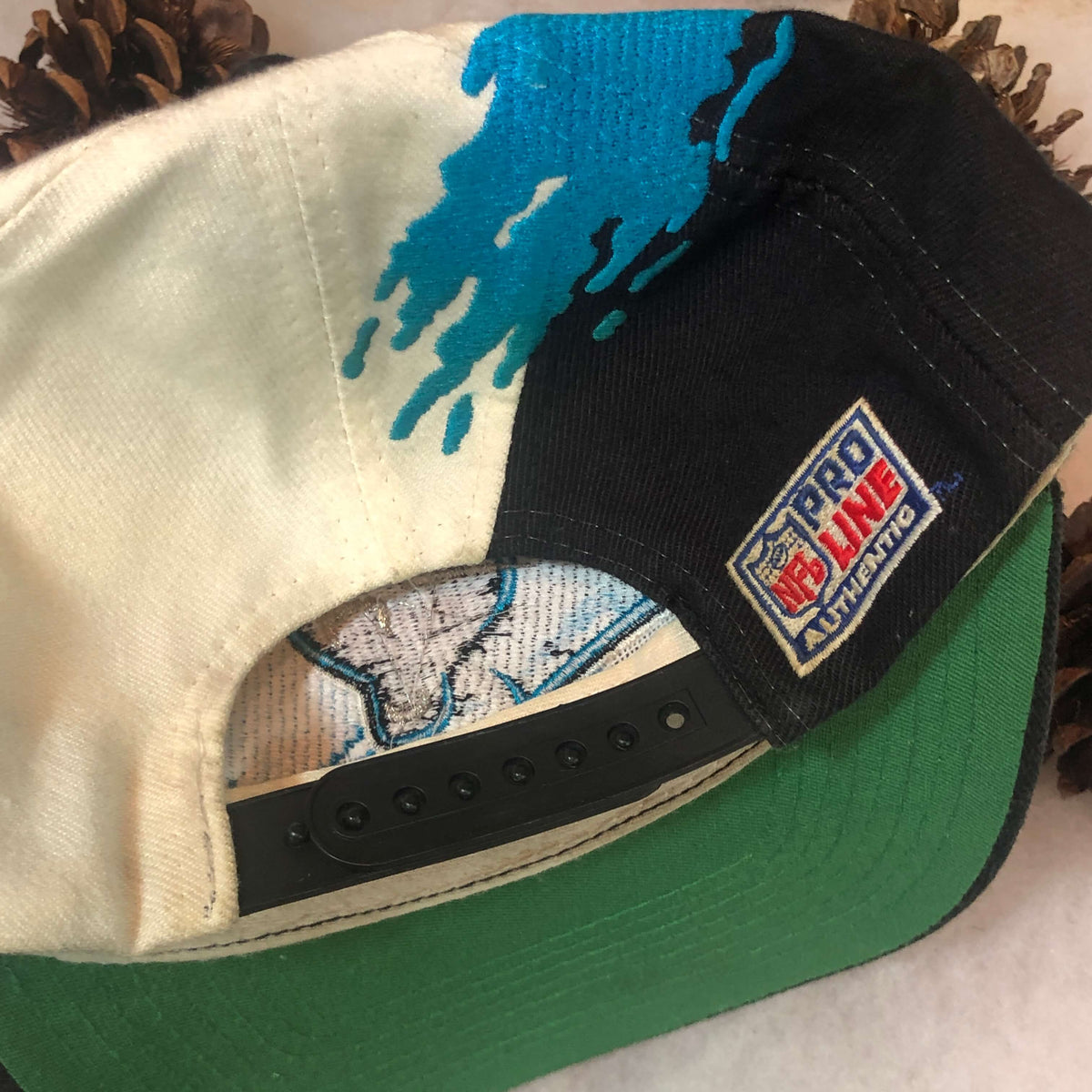 90's Carolina Panthers Logo Athletic Splash NFL Snapback Hat – Rare VNTG