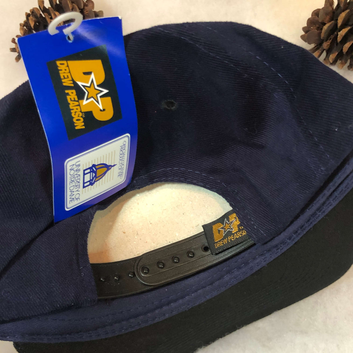 Vintage NWT NCAA Notre Dame Fighting Irish Drew Pearson Snapback