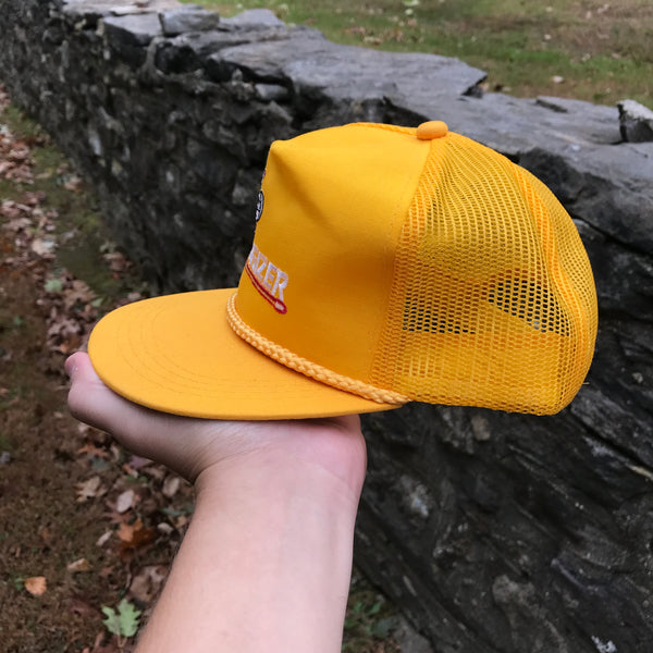 Vintage Deadstock NWOT Yupoong Energizer Bunny Yellow Trucker Hat Snapback