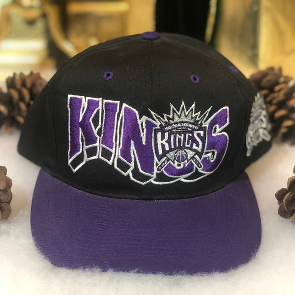 Vintage Deadstock NWOT NBA Sacramento Kings The G Cap Wave Snapback Hat