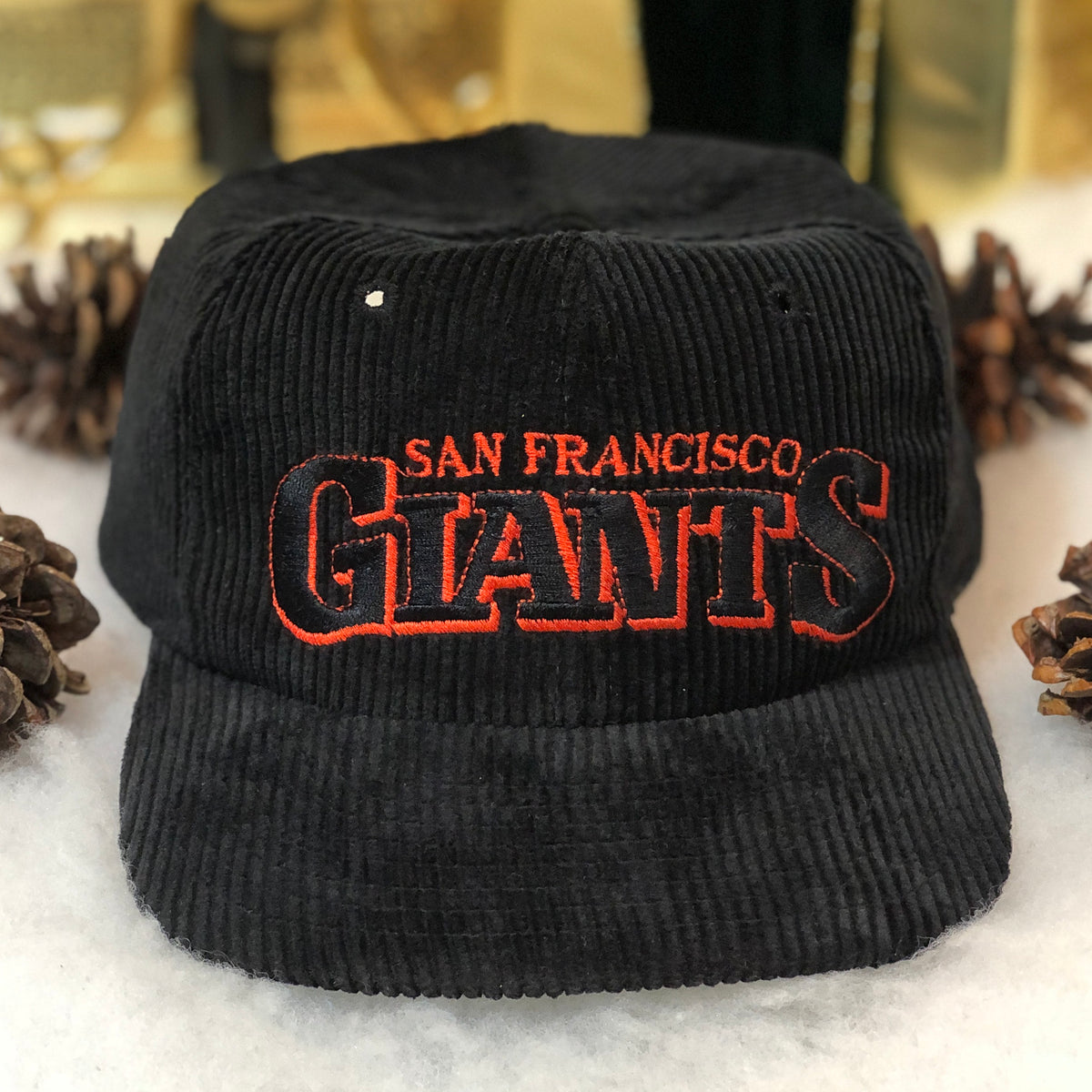 Vintage MLB San Francisco Giants Twins Enterprise Corduroy Snapback – 🎅  Bad Santa