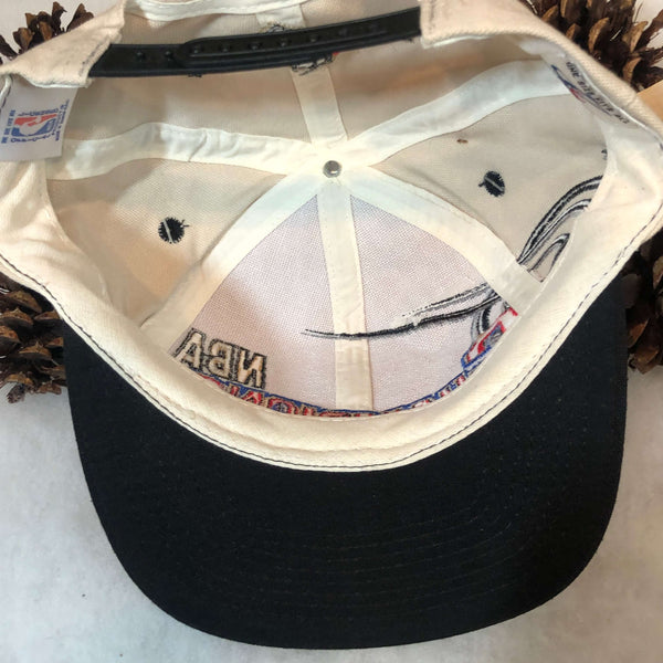Vintage Deadstock NWT 1996 NBA Chicago Bulls Champions Logo Athletic Snapback Hat