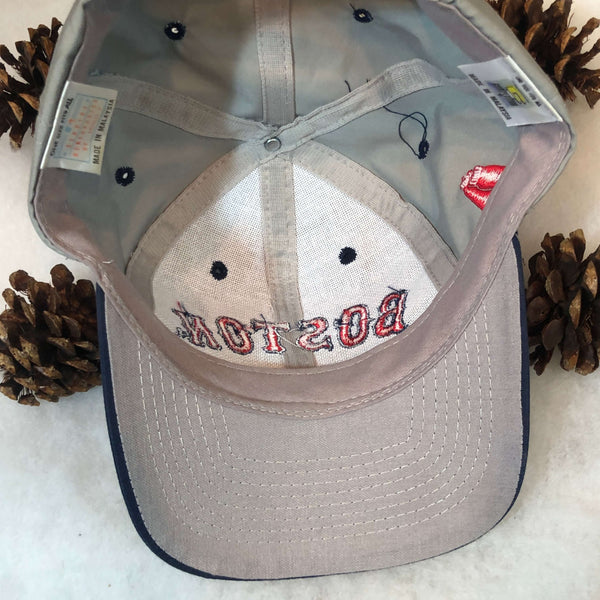 Vintage MLB Boston Red Sox Competitor Twill Snapback Hat