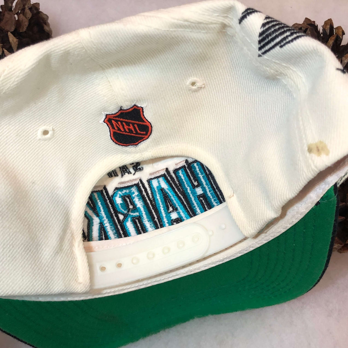 90's San Jose Sharks Sports Specialties Script NHL Snapback Hat – Rare VNTG
