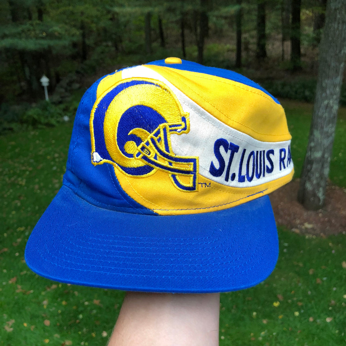 Vintage NFL St. Louis Rams Side Stripes Snapback Hat – 