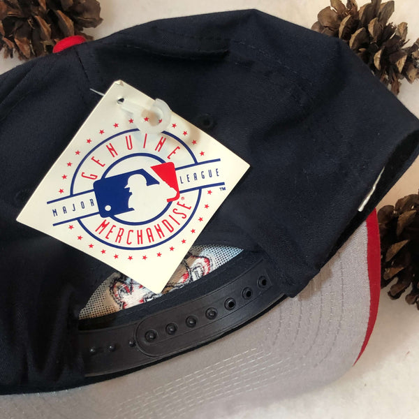 Vintage Deadstock NWT MLB Cleveland Indians Logo 7 Twill Snapback Hat
