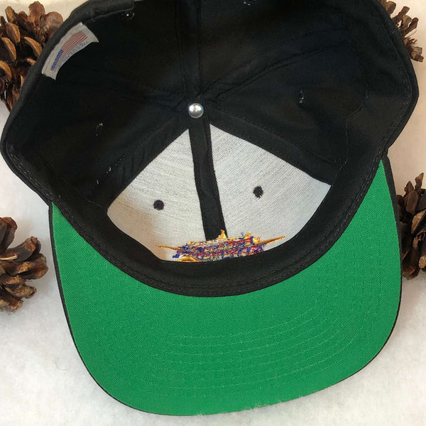 Vintage Deadstock NWOT Universal Studios Islands of Adventure Wool Snapback Hat