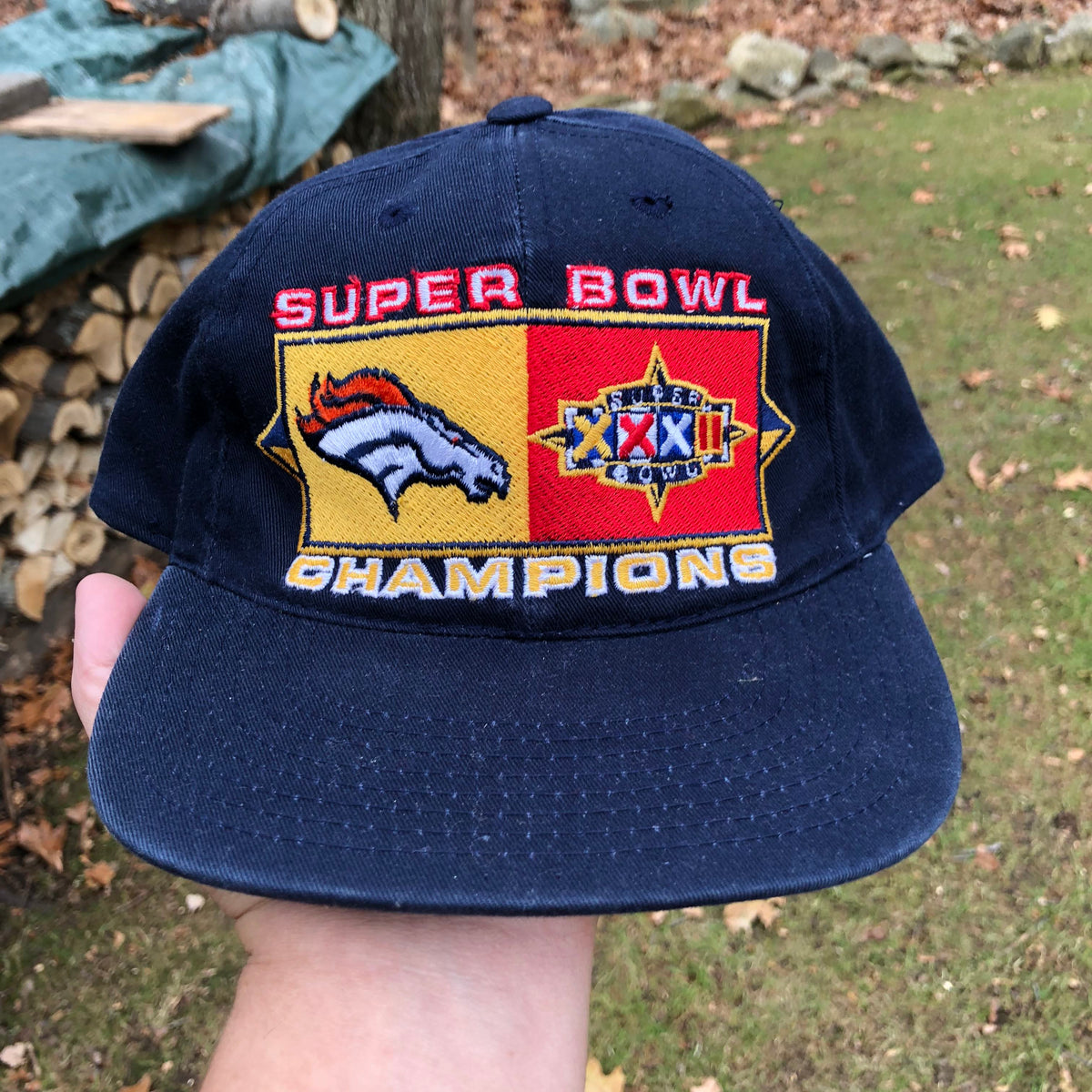 Vintage Sports Specialties NFL Super Bowl XXXII Champions Denver Bronc – 