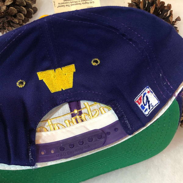 Vintage Deadstock NWT NCAA Washington Huskies The Game Twill Snapback Hat