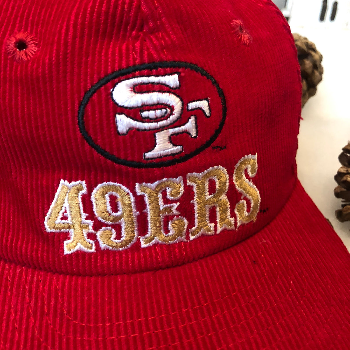 SAN FRANCISCO 49ers STARTER / EASTPORT SCRIPT Vtg Red Corduroy