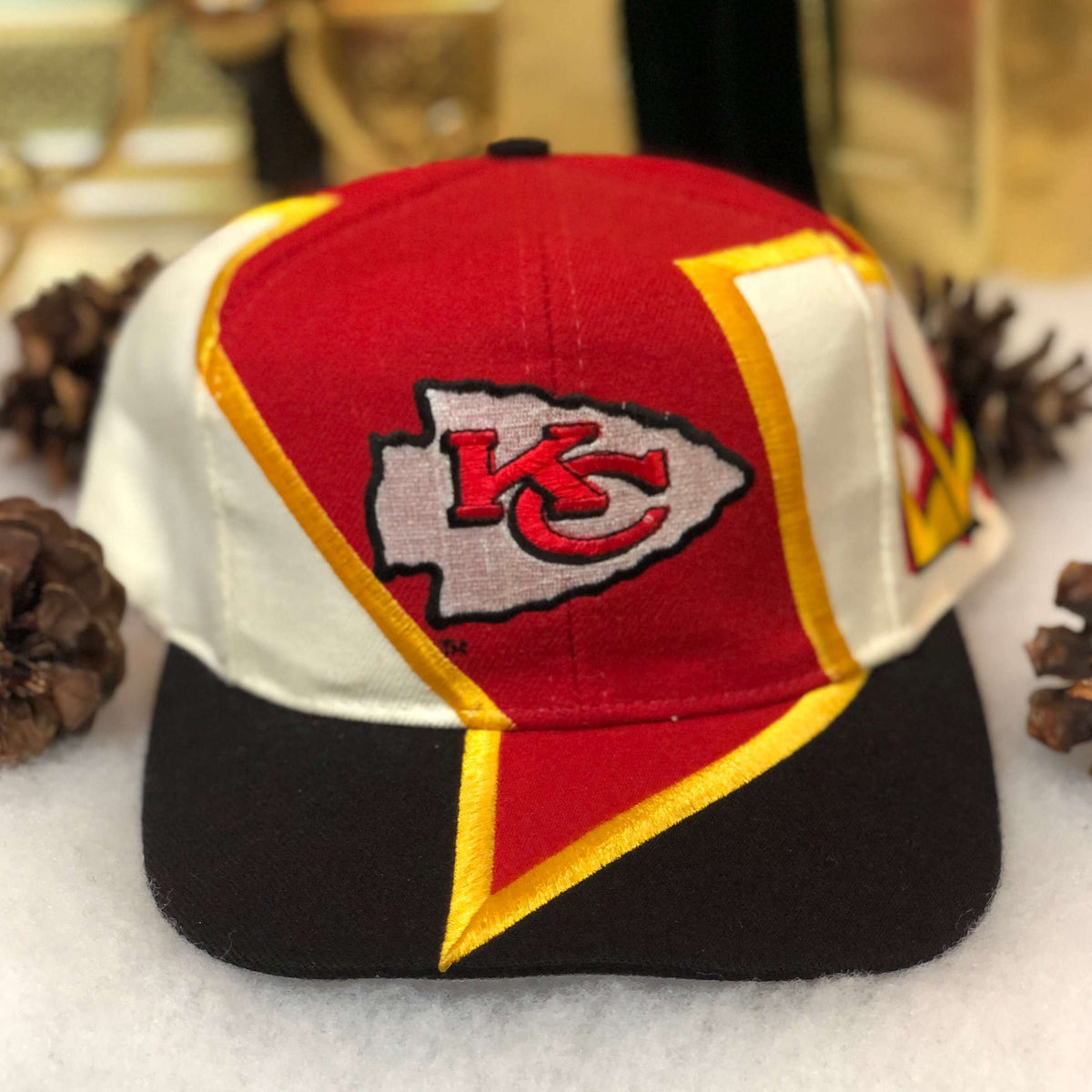 Vintage NFL Kansas City Chiefs Bolt Snapback Hat – 🎅 Bad Santa