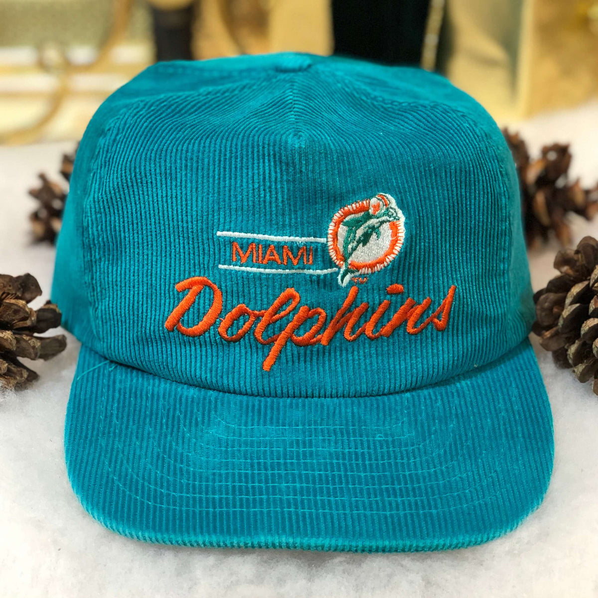Vintage NFL Miami Dolphins Annco Corduroy Snapback Hat – 