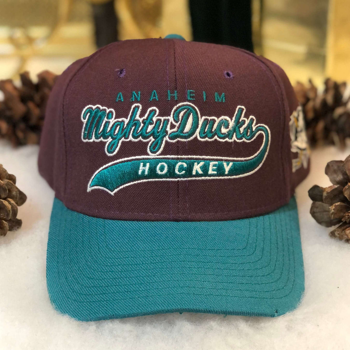 Vintage 90s Mighty DUCKS of Anaheim Snapback Hat Official 