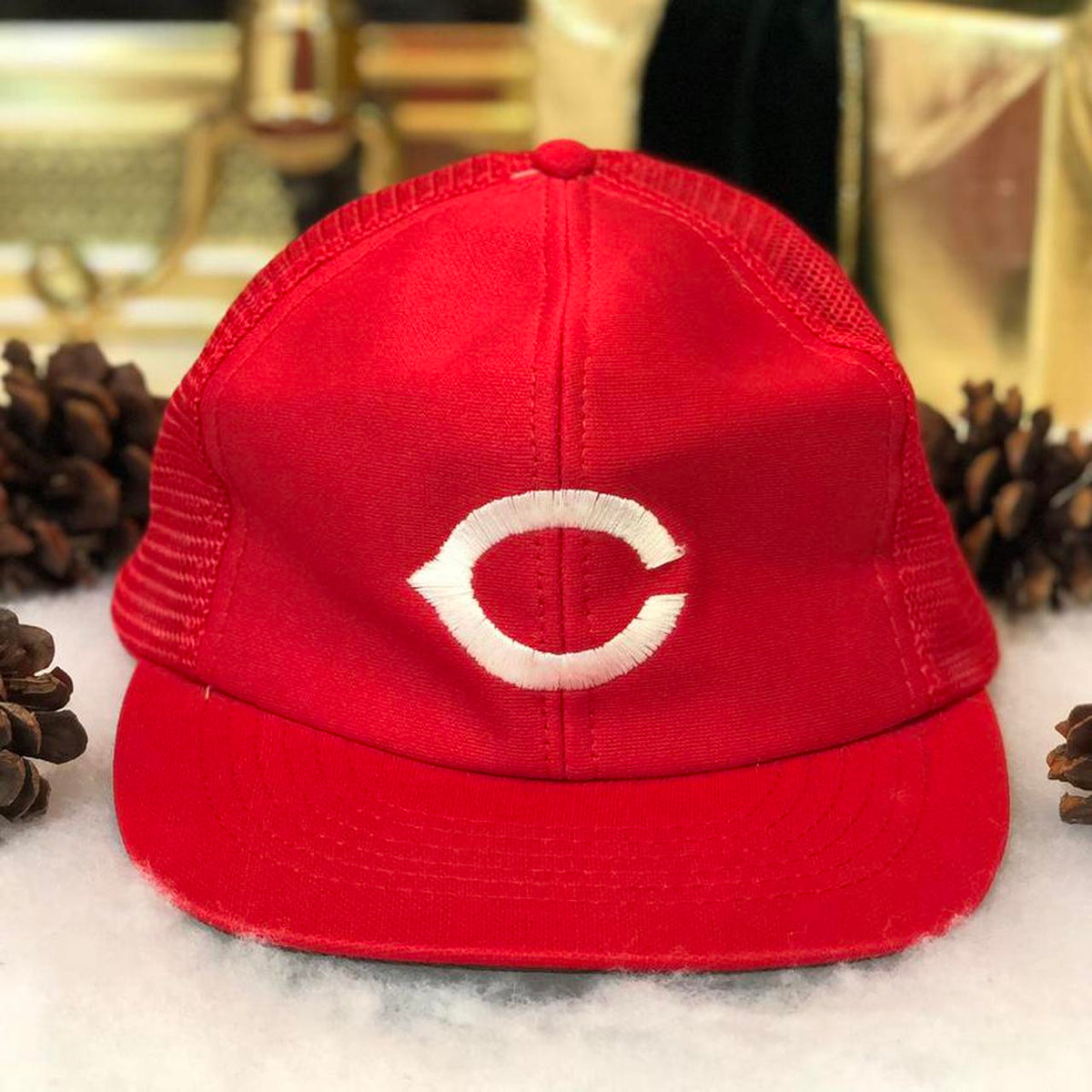 Vintage Deadstock NWOT MLB Cincinnati Reds *YOUTH* Trucker Hat – 🎅 Bad  Santa