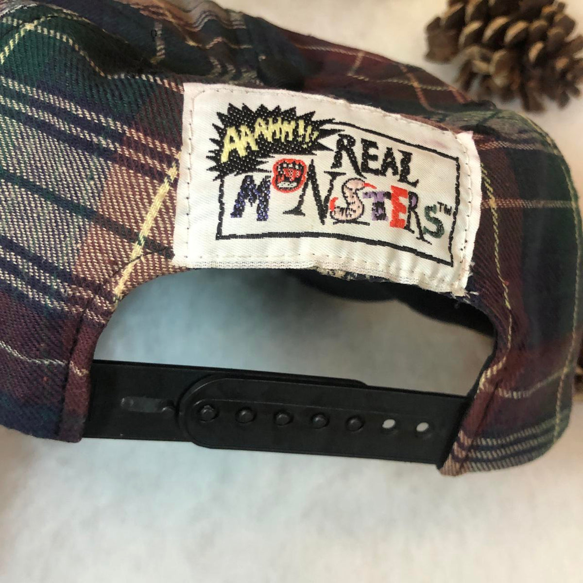 ahh real monsters hat Vintage Nickelodeon Aaahh!!! Real Monsters Krumm Snapback Hat – 🎅 Bad Santa
