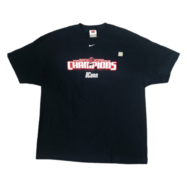 Vintage Deadstock NWOT NCAA UConn Huskies 2002-03 Back-to-Back Women’s Basketball Champions Nike T-Shirt (XL)