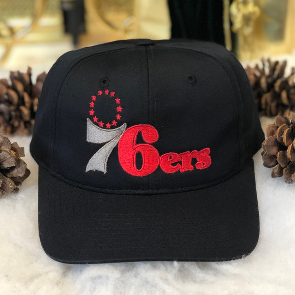 Vintage NBA Philadelphia 76ers Yupoong Twill Snapback Hat