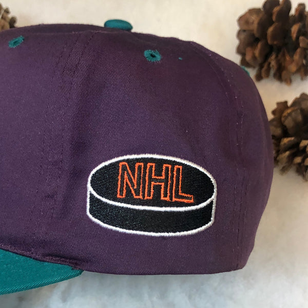 Vintage NHL Anaheim Mighty Ducks The G Cap Twill Snapback Hat