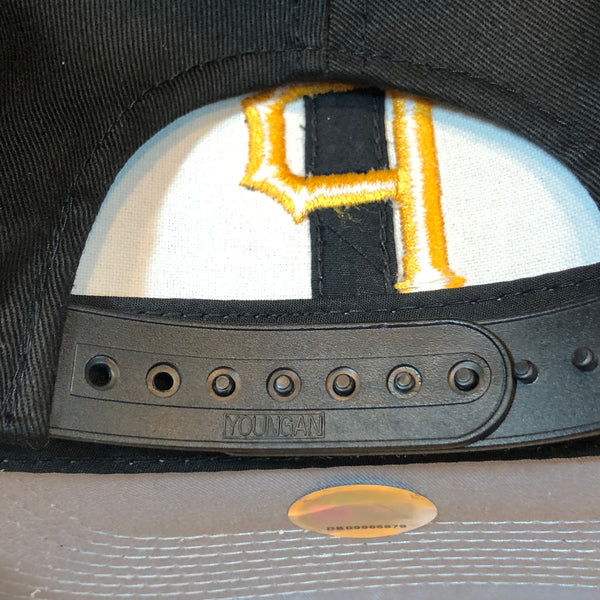 Vintage Deadstock NWT MLB Pittsburgh Pirates Signatures Outdoor Cap YoungAn Twill Snapback Hat