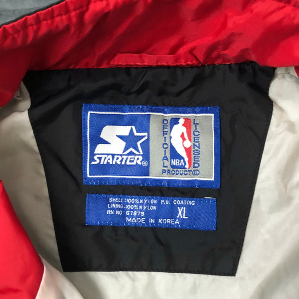 Vintage NBA Chicago Bulls Starter Lightweight Windbreaker Jacket (XL)