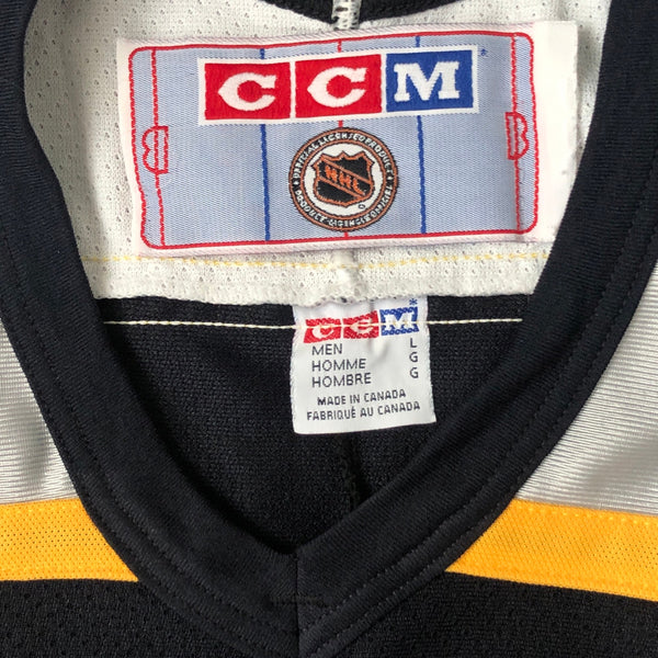 Vintage NHL Nashville Predators CCM Hockey Jersey (L)