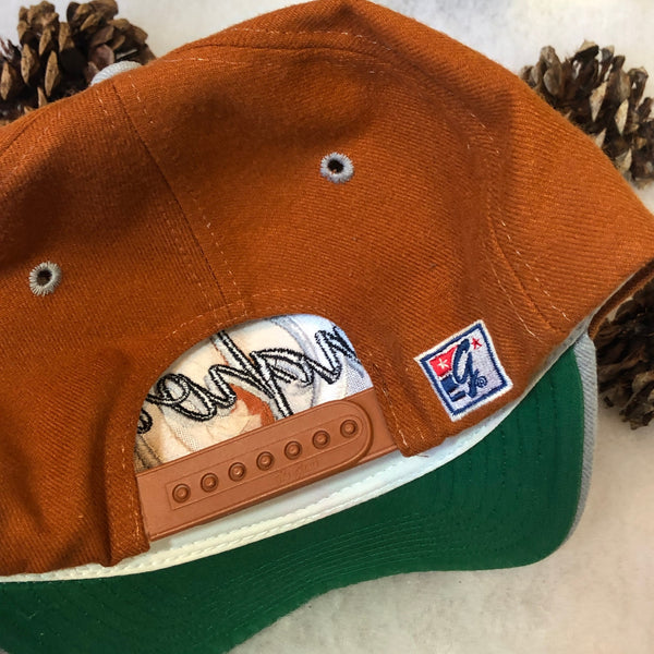 Vintage NCAA Texas Longhorns The Game Circle Logo Wool Snapback Hat