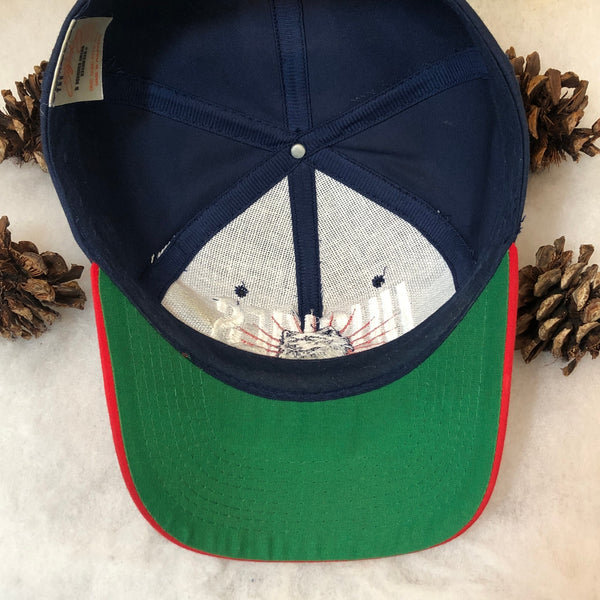 Vintage NCAA UConn Connecticut Huskies Signatures Burst Twill Snapback Hat