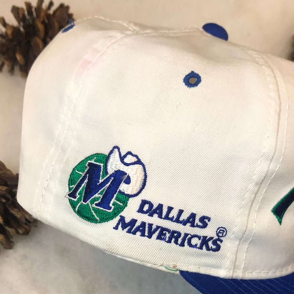 Vintage NBA Dallas Mavericks Sports Specialties Script Twill Snapback Hat